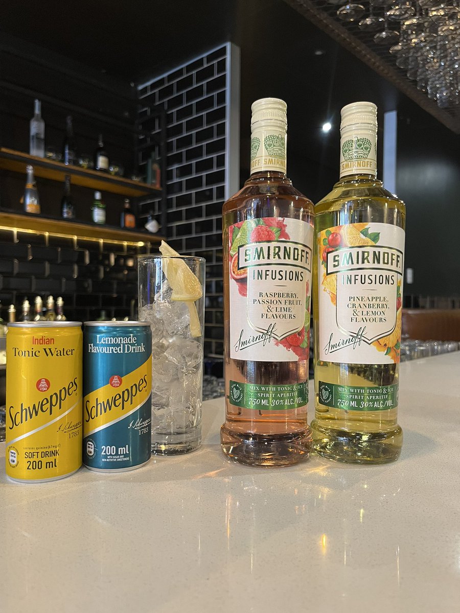 Banquesz's tweet photo. #InfusedSunday
#SmirnoffInfusion
@SmirnoffSA
🍹🍸 https://t.co/uDUBhg2alZ