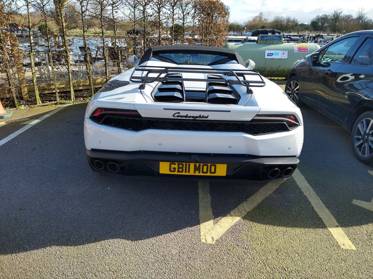 MattColman's tweet photo. Spotted the #cowborghini https://t.co/MVHUTvYHjc