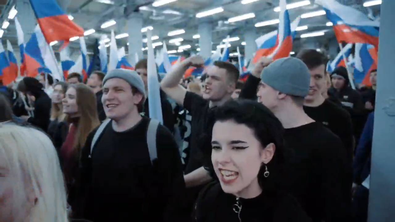 FNLZCcIXsAUumMz?format=jpg&name=large