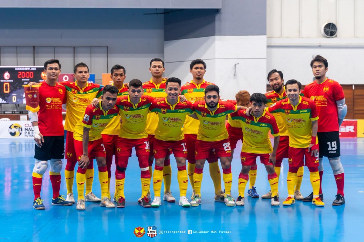 UnifiSports's tweet photo. Selangor MAC juara Malaysia Premier Futsal League 2022! π
Kemenangan tipis Selangor MAC 1-0 malam ini ke atas Shah Alam City membuatkan mereka sah bergelar juara walaupun masih berbaki 1 perlawanan lagi. Tahniah! π΄π‘ #MPFL2022 #KamiTeamMalaysia. https://t.co/QodJ5eDpPG