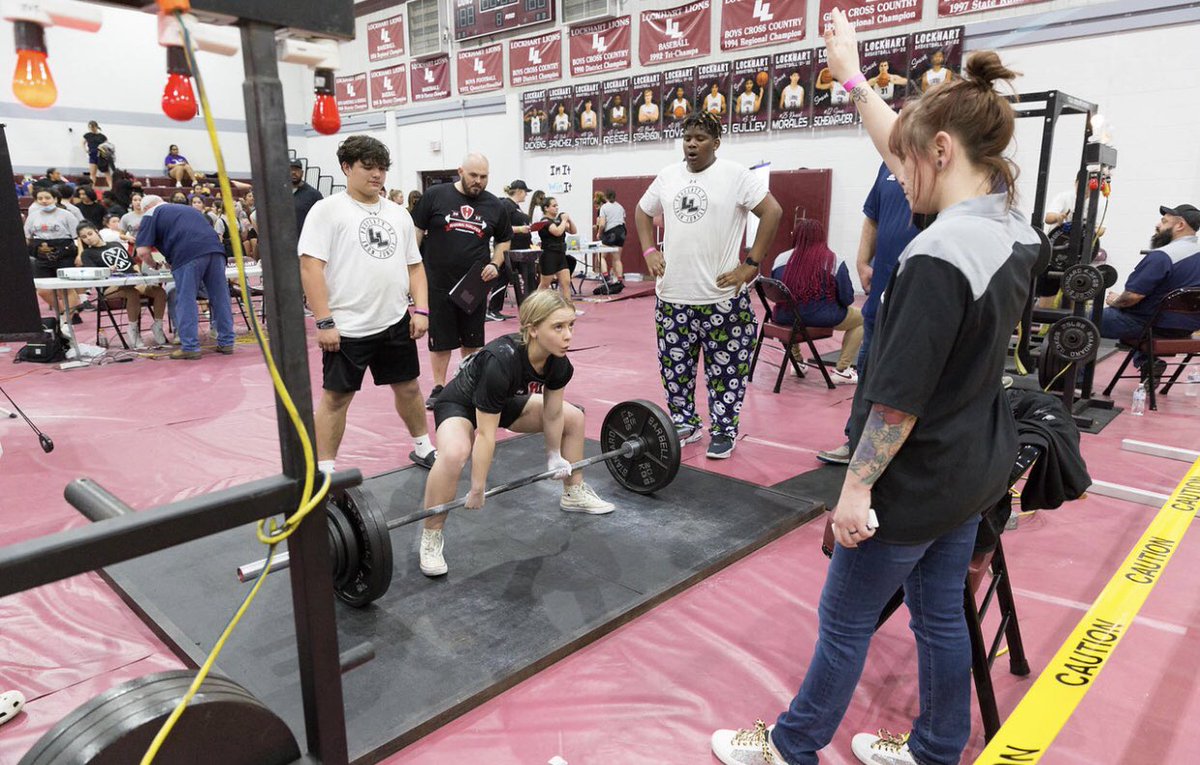 Pbriden7's tweet photo. 2X 114lb Regional Champion 🏅🏋🏼‍♀️
4X Regional &amp; State qualifier
330 Squat 170 Bench 290 Deadlift 113 Body Weight. Outstanding Squat, Bench, &amp; Lifter. 1st place by 290lbs. 
@CoachDPike @KilleenISD_ https://t.co/HyPrDramQ6