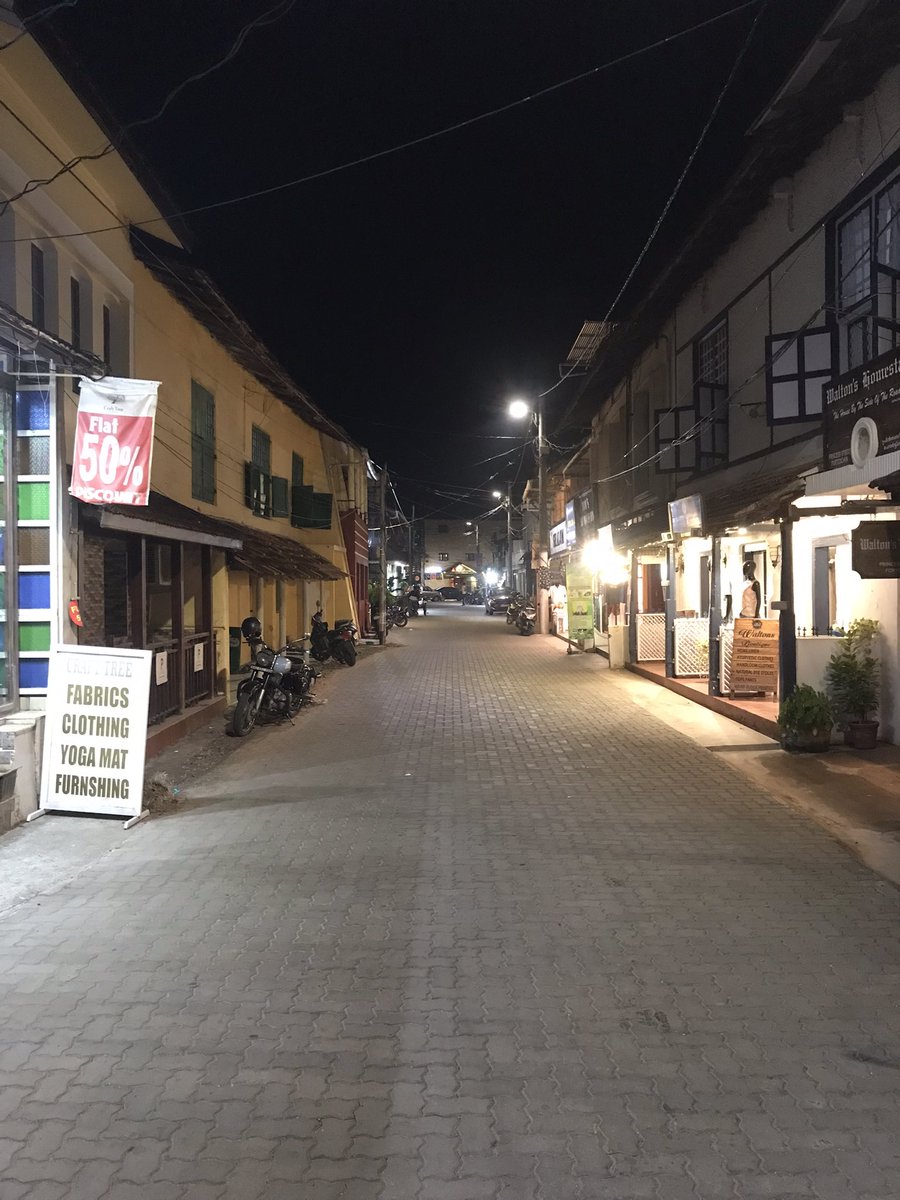 PantryCar's tweet photo. Before bidding bye to #Kochi !
Fort Kochi ♥️
#WeekendEnds :( https://t.co/iYEzgBfsP8