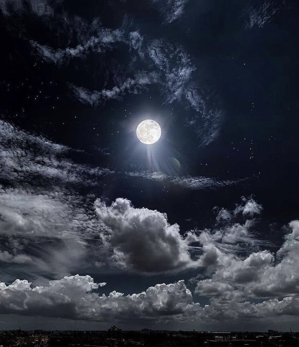 ramblingsloa's tweet photo. Three things cannot be long hidden:
The sun, the moon, and the truth.

The Buddha https://t.co/OAR2BPQ1l7