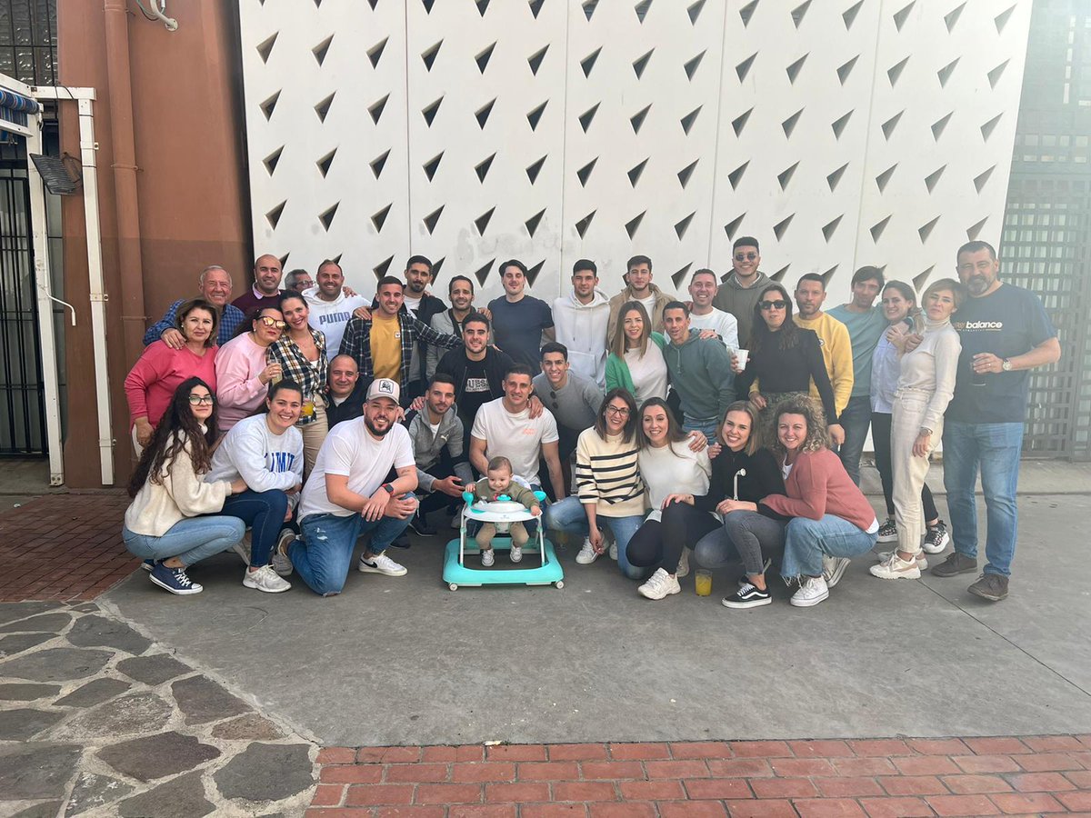 Melistar_FS's tweet photo. Hoy #comidadeconjura #vamosparaarriba #familia #melistar https://t.co/7K5L1kLIv9