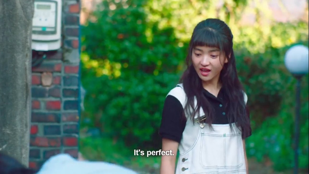 lifewithoppas's tweet photo. this scene!!! na hee do being extremely bitter and jealous of yijin's ex girlfriend is so funny I cant stop laughing 🤣 the girl just can't hide her feelings anymore 😭
 
#TwentyFiveTwentyOneEp8 #TwentyFiveTwentyOne https://t.co/y5kAjsaWgr