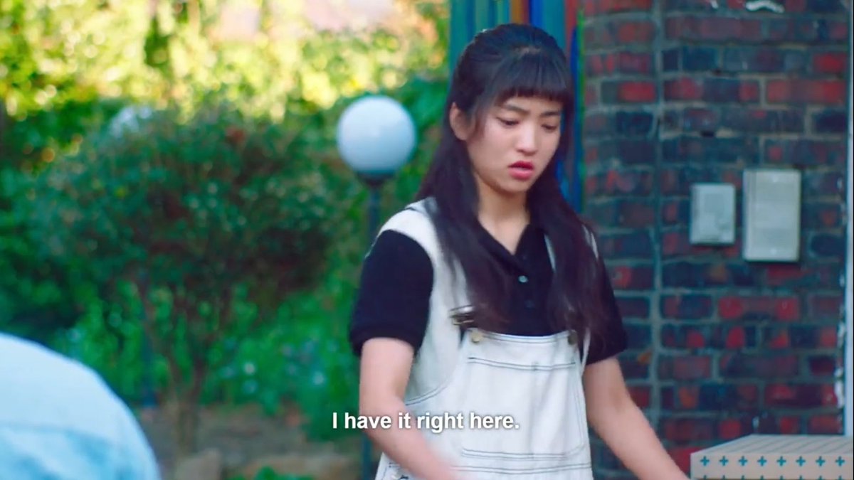lifewithoppas's tweet photo. this scene!!! na hee do being extremely bitter and jealous of yijin's ex girlfriend is so funny I cant stop laughing 🤣 the girl just can't hide her feelings anymore 😭
 
#TwentyFiveTwentyOneEp8 #TwentyFiveTwentyOne https://t.co/y5kAjsaWgr