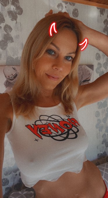 Jeder neue Anmeldung gibt ein geiles Video von mir gratis !! Das solltest du nicht verpassen :) Nur auf<a href="/tag/fun"class="tags"><span>#fun</span></a><a href="/tag/blondie"class="tags"><span>#blondie</span></a><a href="/tag/bikinigirl"class="tags"><span>#bikinigirl</span></a><a href="/tag/hottie"class="tags"><span>#hottie</span></a><a href="/tag/hotpic"class="tags"><span>#hotpic</span></a><a href="/tag/bikiniaddict"class="tags"><span>#bikiniaddict</span></a>