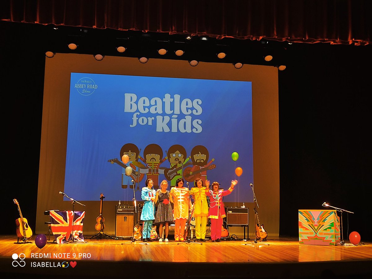 IsabelPerez770's tweet photo. La música no entiende de edades. Y sí, hoy ha sido una mañana con los #ninus para ver #Beatlesforkids en @LaFACT_Cultural .
Nos lo hemos pasado 😍
#IsabellaFotógrafa 📸❤️ https://t.co/0AgQ0Eesc8