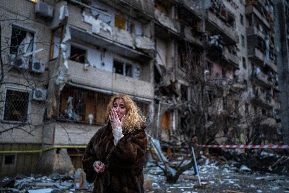 dimasiedykh's tweet photo. @SenGaryPeters Ukraine needs weapons and humanitarian assistance to defend against #Putin. Stop innocent civilian deaths. @POTUS, provide #SafeAirliftUkraine #StopPutin https://t.co/tuQ4z3Yg9X