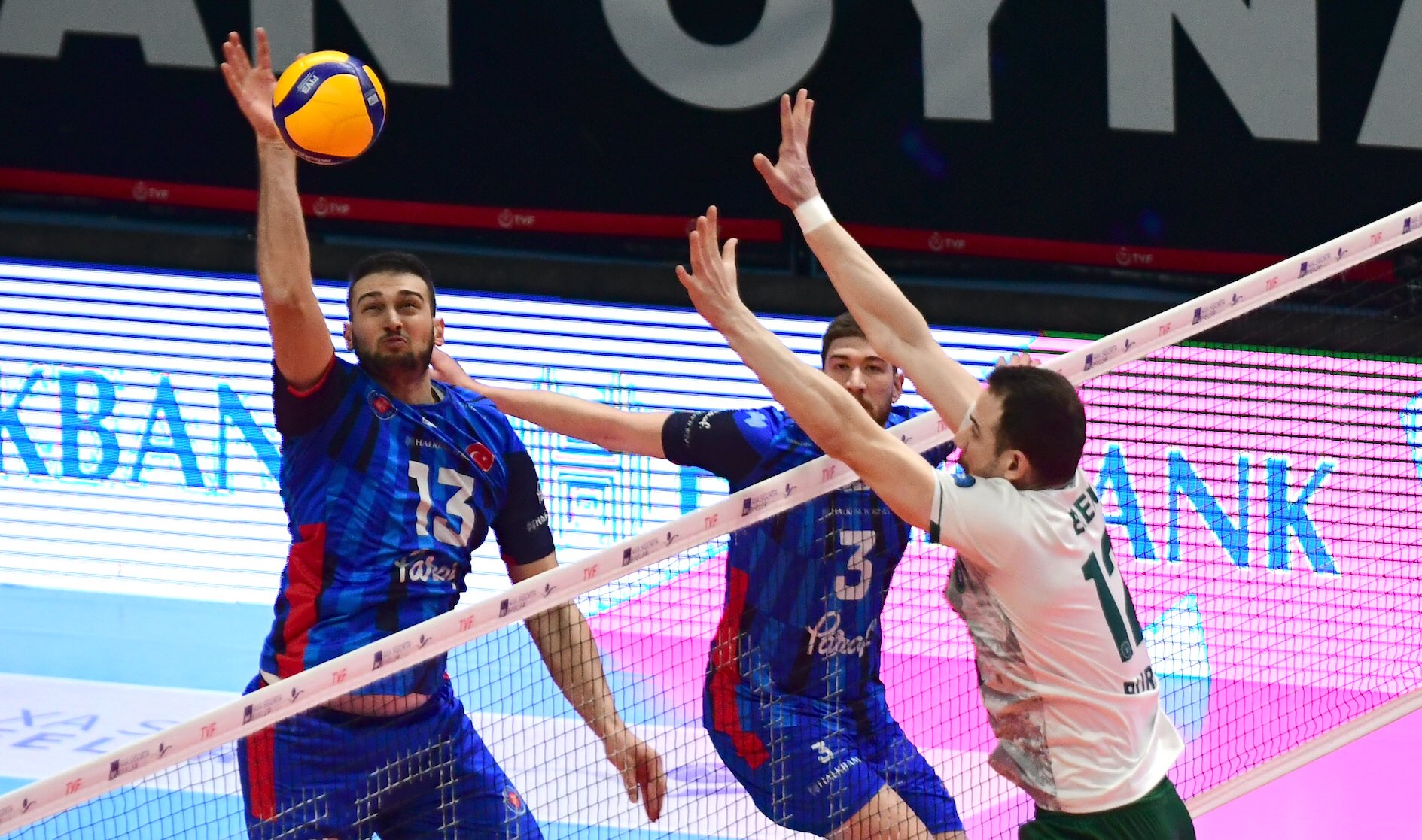 Voleybolun Sesi on Twitter: "Halkbank, lig etabını lider bitirmeyi ...