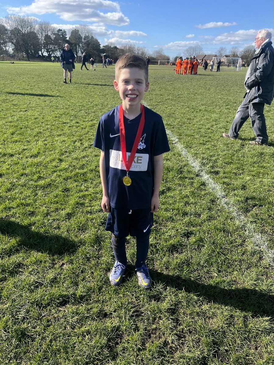 U8Santos's tweet photo. Excellent game today against CAE in perfect football weather. Well done to Leighton on a well deserved MOTM 👏👏👏⚽️⚽️⚽️ https://t.co/VVFTBcff7o