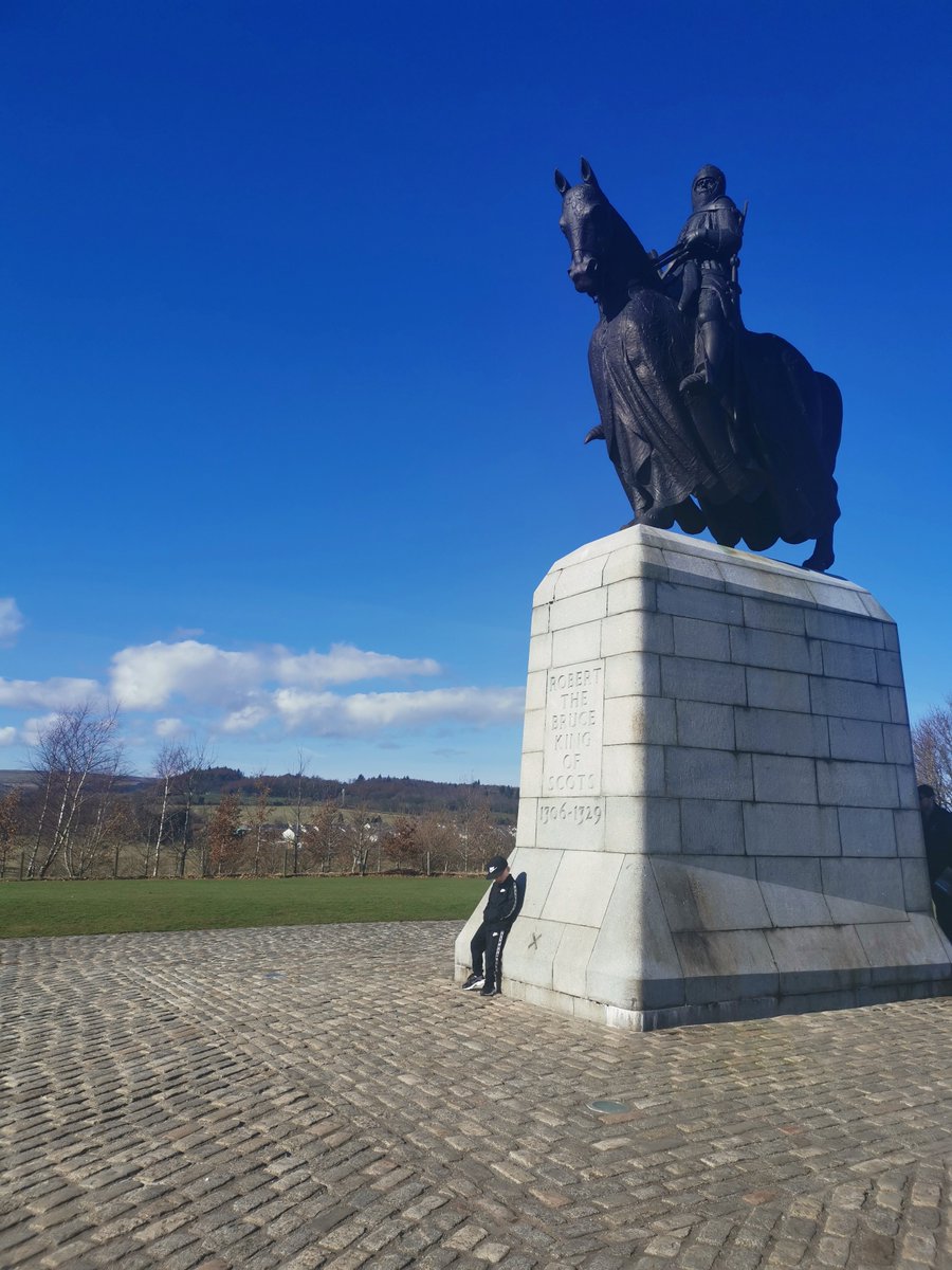 frances11016's tweet photo. @BridgetPrimary Today's adventures, Bannockburn, Wallace Monument and Linlithgow Palace https://t.co/ZC7aiUNeRv
