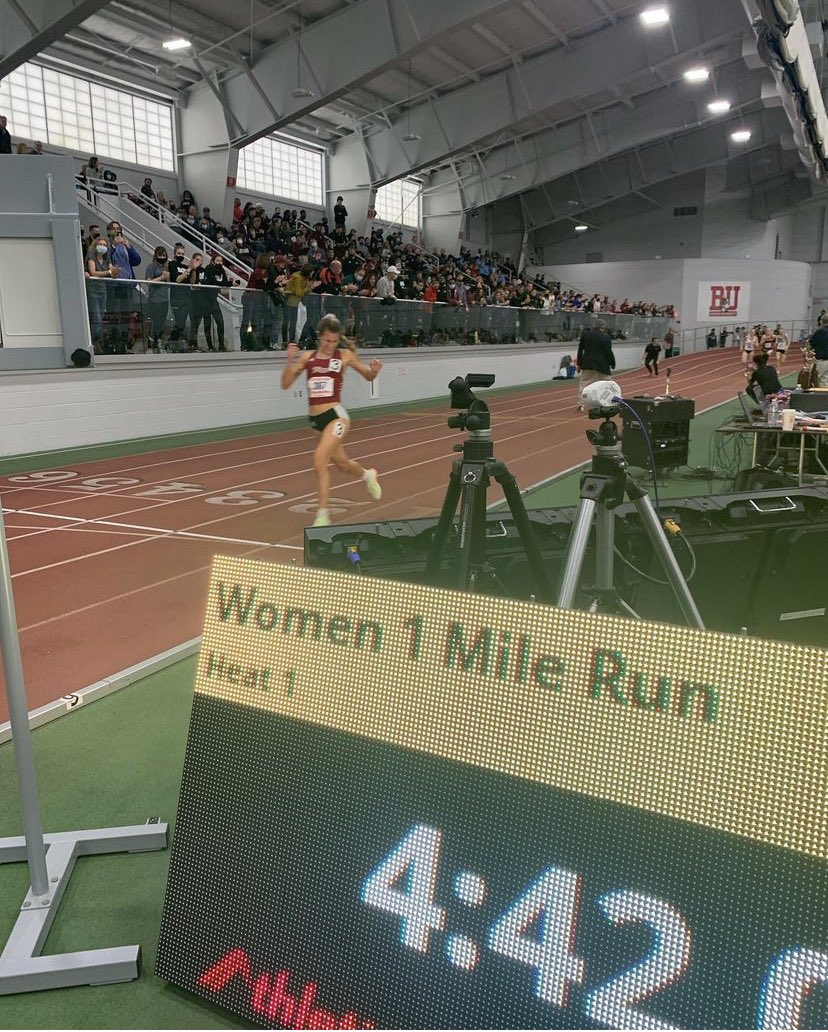 🚨 RIDER RECORD! ECAC CHAMPION! 🚨 

<a href="/teagyyluvs/">Teagan Schein-Becker</a> breaks the school record in the mile running 4:42.90 for the WIN!

<a href="/RIDERATHLETICS/">Rider Athletics</a>