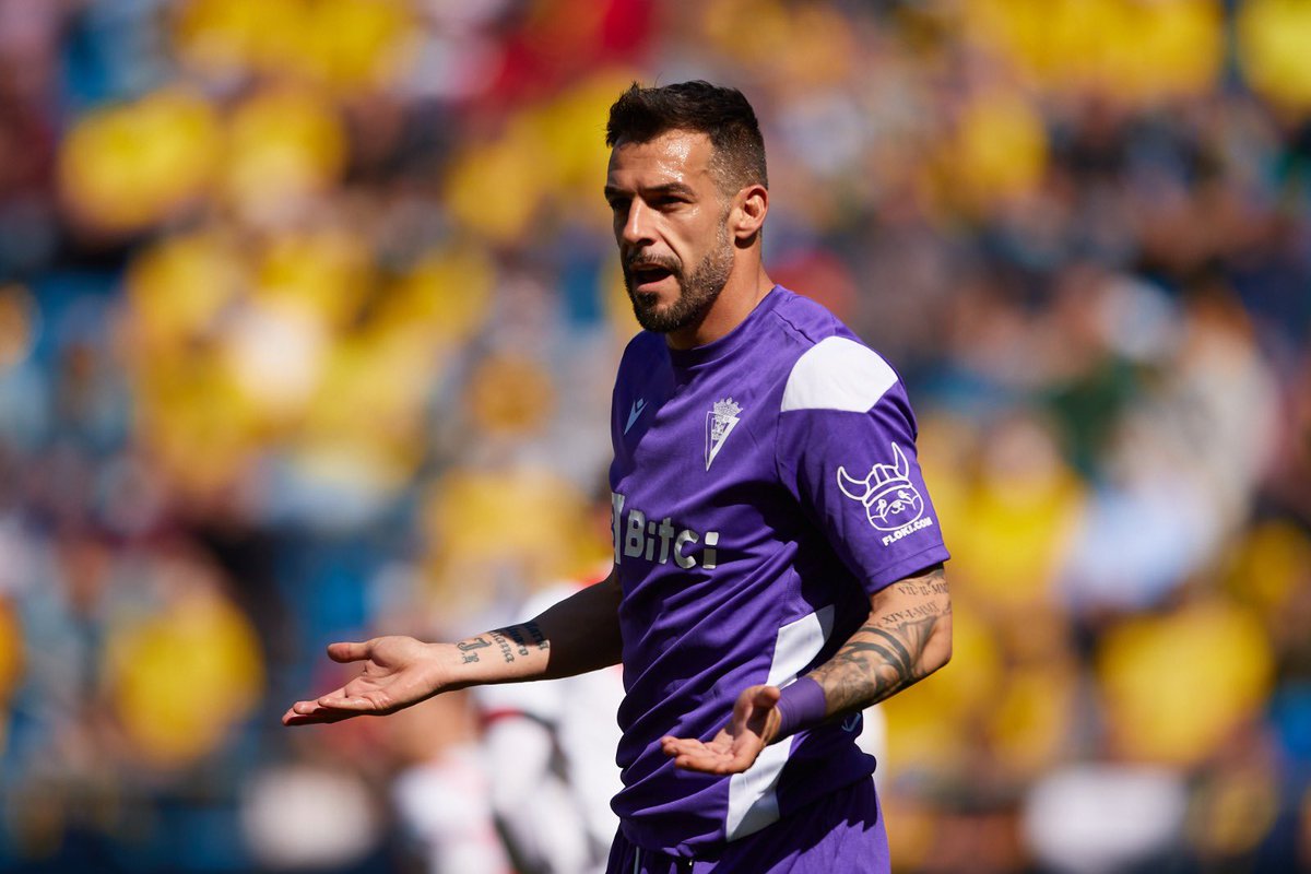 Tres puntos importantísimos! 💜
Queda mucho todavía, pero este es el camino para conseguir el objetivo y estamos más vivos que nunca ⚔️💛💙 #LLNSN #AN1+8