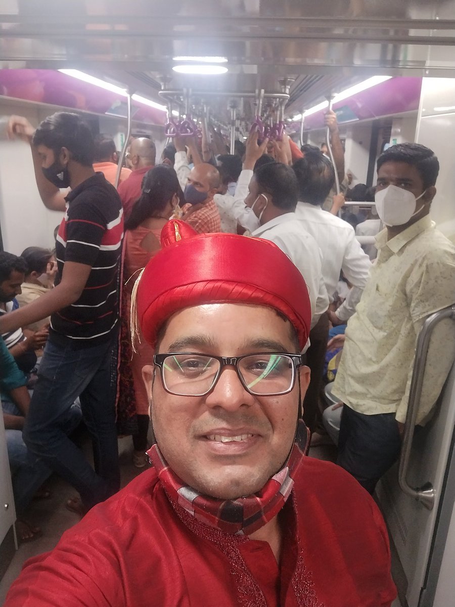 MoDiKul's tweet photo. पुणे मेट्रोचे थाटात स्वागत !
धन्यवाद @metrorailpune !
#FirstRideInMetro
#PuneMetro
#AaliApliMetro https://t.co/gu8PtbBl2o