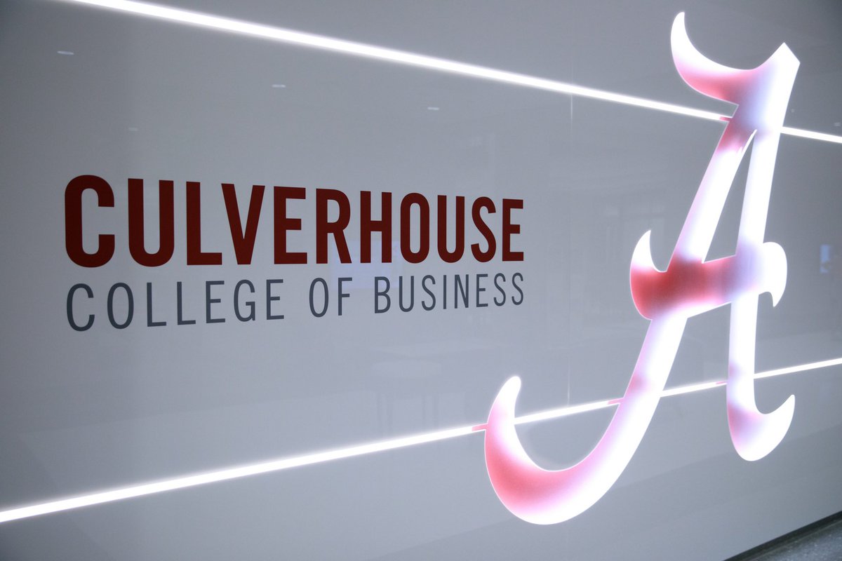 mikejamalperry's tweet photo. Had a great time being back at U of A with my fellow value investors at the Capstone Student Investment Conference #RollTide https://t.co/MWfAzd9h5D