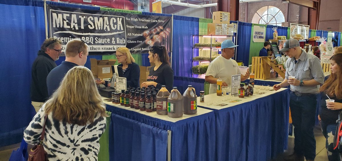 MeatsmackBBQ's tweet photo. IL Products Expo day 2. Buy three, get one free at the #Meatsmack booth! Come get 'smacked! https://t.co/LRTqMJ0ReU