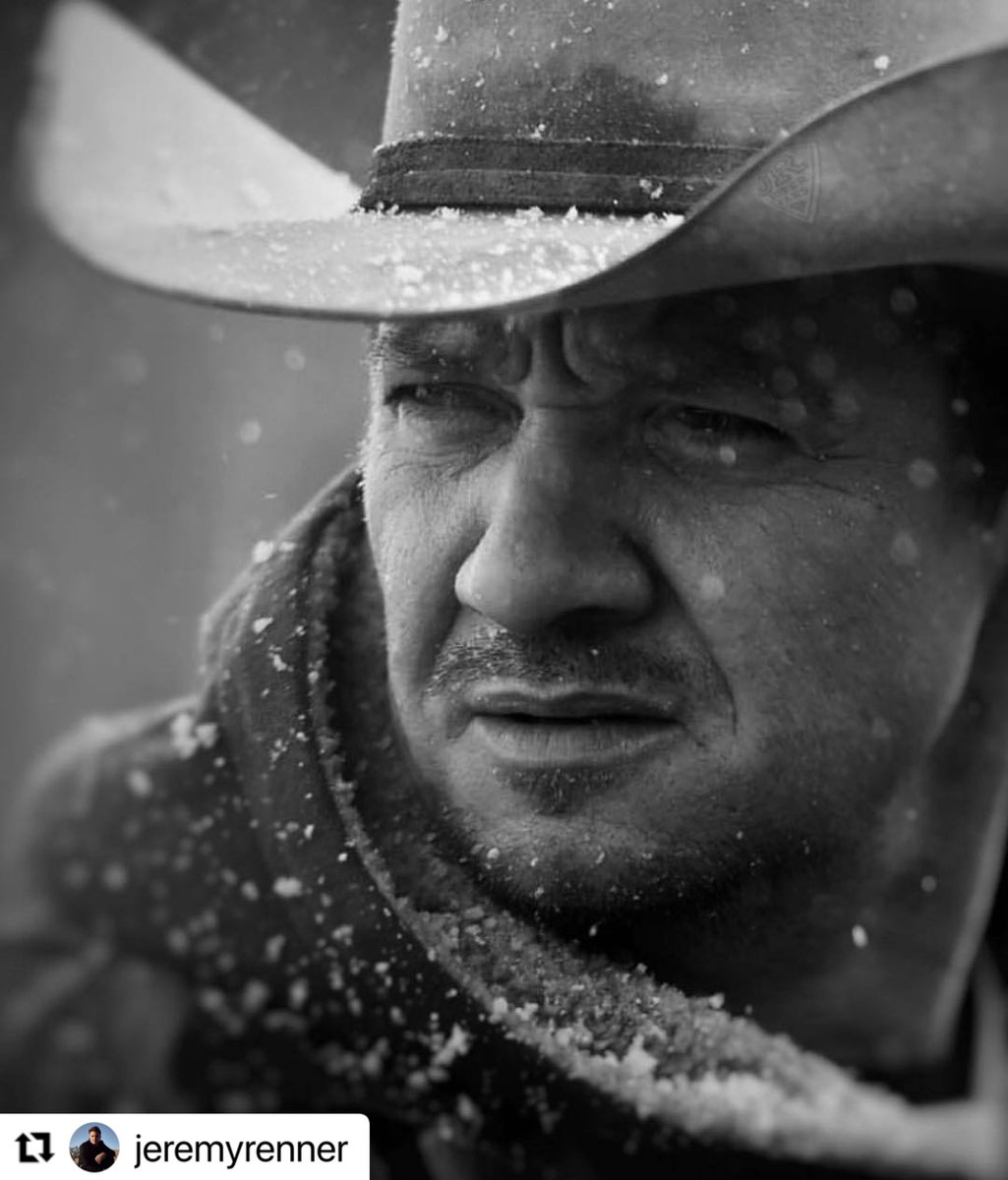 JRsuperfans's tweet photo. #Repost @jeremyrenner
Happy to share the movie very soon!  Thanks for all the support. And happy bday taylor! #windrivermovie #openssoon #presstourcontinues #taylorsheidanbday #lizzie https://t.co/nFIRC35XVB
