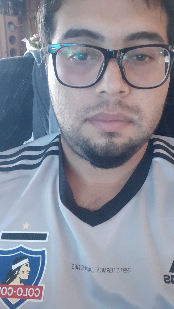 LvLito's tweet photo. Vamos  pero tenian q haber sido mas  vamos albo #VamosColoColo https://t.co/nZqMqxDf0T