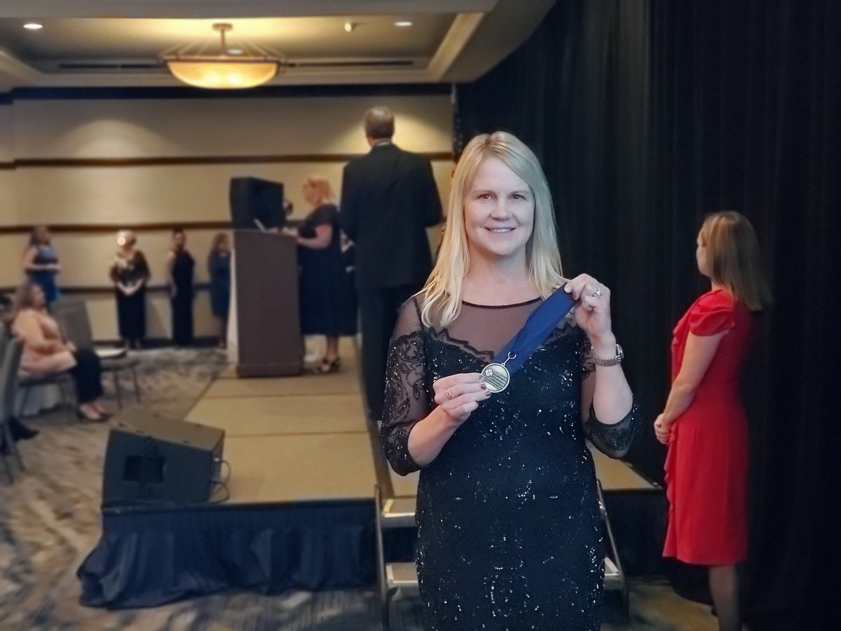 UW_DeanScott's tweet photo. Congrats to @UWNursing faculty @susan_zahner, @TraciSnedden, and Gina Bryan on their well-deserved induction into the National Academies of Practice! Definitely a proud dean evening. @NAPractice, #BNCL. https://t.co/XNDaydwmey