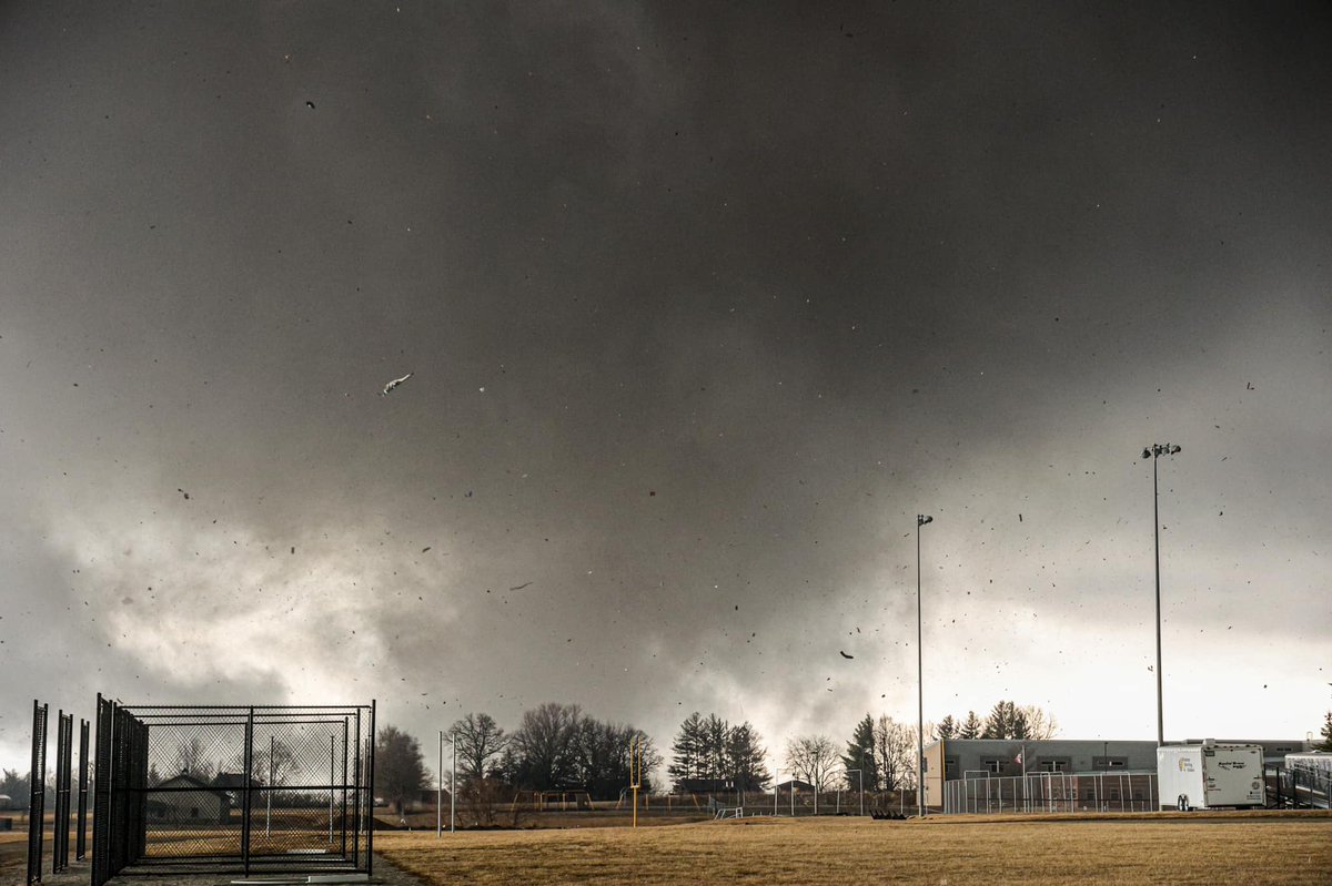 LiveStormChaser's tweet photo. New photos of the strong Tornado in Winterset, Iowa yesterday! Unfortunately. there were 6 fatalities...
Permission: Photos by Manning
#IAwx #Iowa #Torndao #Winterset #WintersetIowa #Torndaoes #Severe #Weather https://t.co/99m6Iv2DQN