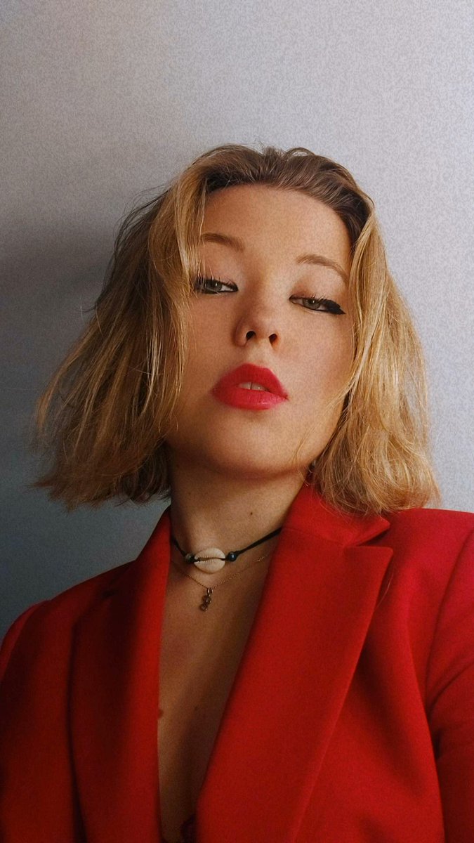 Bacarra6's tweet image. Dans ma tête c'est le bordel #LGBTQIAOfMarch