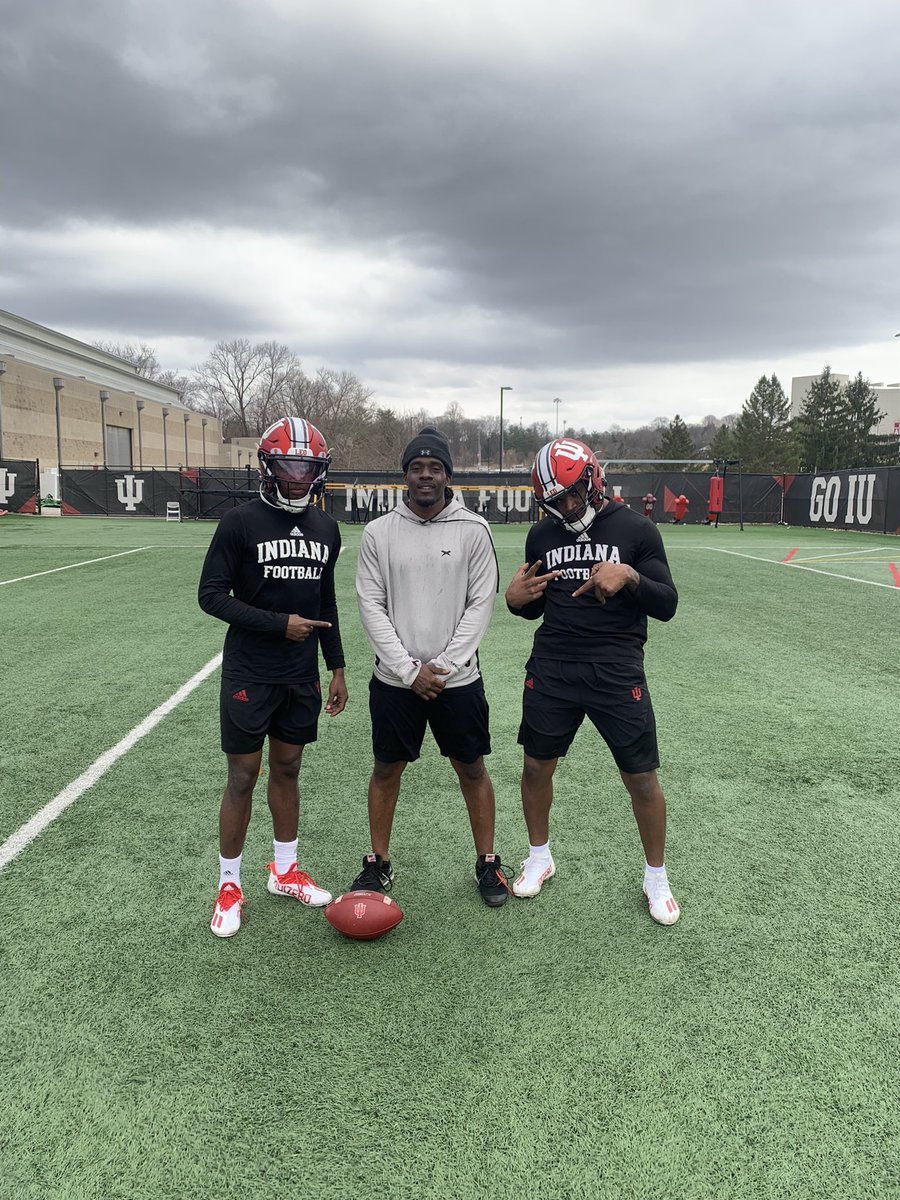 Coach “Eddie” Burk Jr💎🎸👣 tweet media