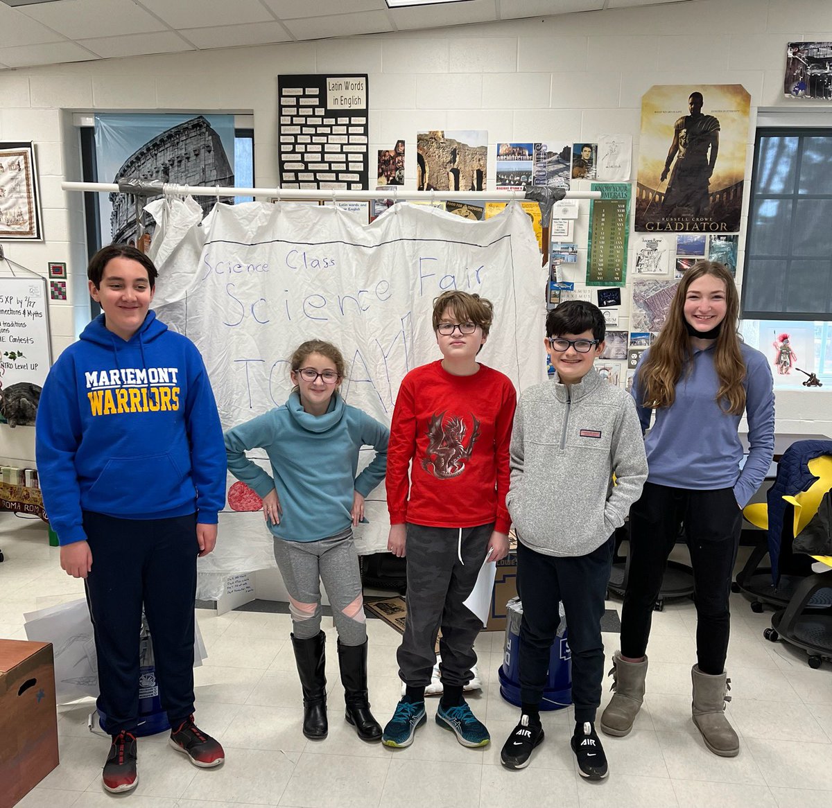 magistrabona4's tweet photo. Congratulations to the MJHS / ME Mariemonters Destination Imagination team for their 2nd place finish in the Up Close Challenge 🥈🏆  They are headed to the state tournament in April!  Outstanding job, Daphne, Elliot, Micah, Rhys, and Betty! @Mariemont_JH @mariemontelem https://t.co/MCdBcCxzlb