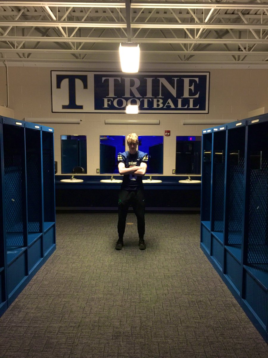 TWurtsbaugh6's tweet photo. I’m #thankful to announce my commitment to further my academic and athletic career at Trine. Thank you to all my coaches, family, and friends that have helped me along the way. @CoachKoehlerCHS @CoachPherson @CoachAbbs @TrineThunderFB https://t.co/NxBJ3fFyGm