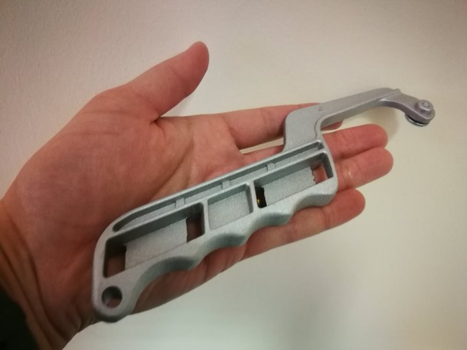 infinity360vr's tweet photo. We #3DPrint components for customers from a range of advanced #materials including carbon fibre, stainless steel and even #kelvar.

https://t.co/Loil61zmTO

If you need advanced parts created, then get in touch, we would love to help you with your #3dprinting project. https://t.co/cmSQ0OiDPp