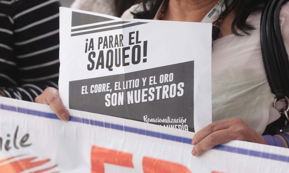 Nacionalización del Cobre, Litio y Oro: Comisión de la CC aprobó iniciativa para ser discutida en el pleno lavozdelosquesobran.cl/nacionalizacio…