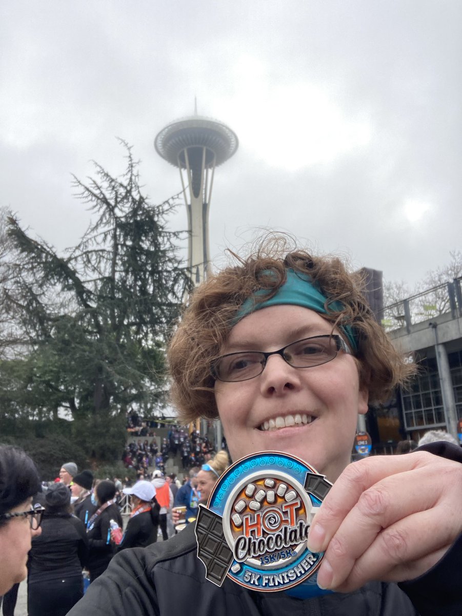TeamRickandIlsa's tweet photo. And Washington becomes the 6th state to get checked off my 50 races in 50 states list! So far:
-Wisconsin
-Minnesota
-Illinois
-North Dakota
-Florida
-Washington
Only 44 to go. Next is California in June for Rock ‘n’ Roll San Diego. #HotChocolate5K #RunSeattle https://t.co/12A1R9DZNY