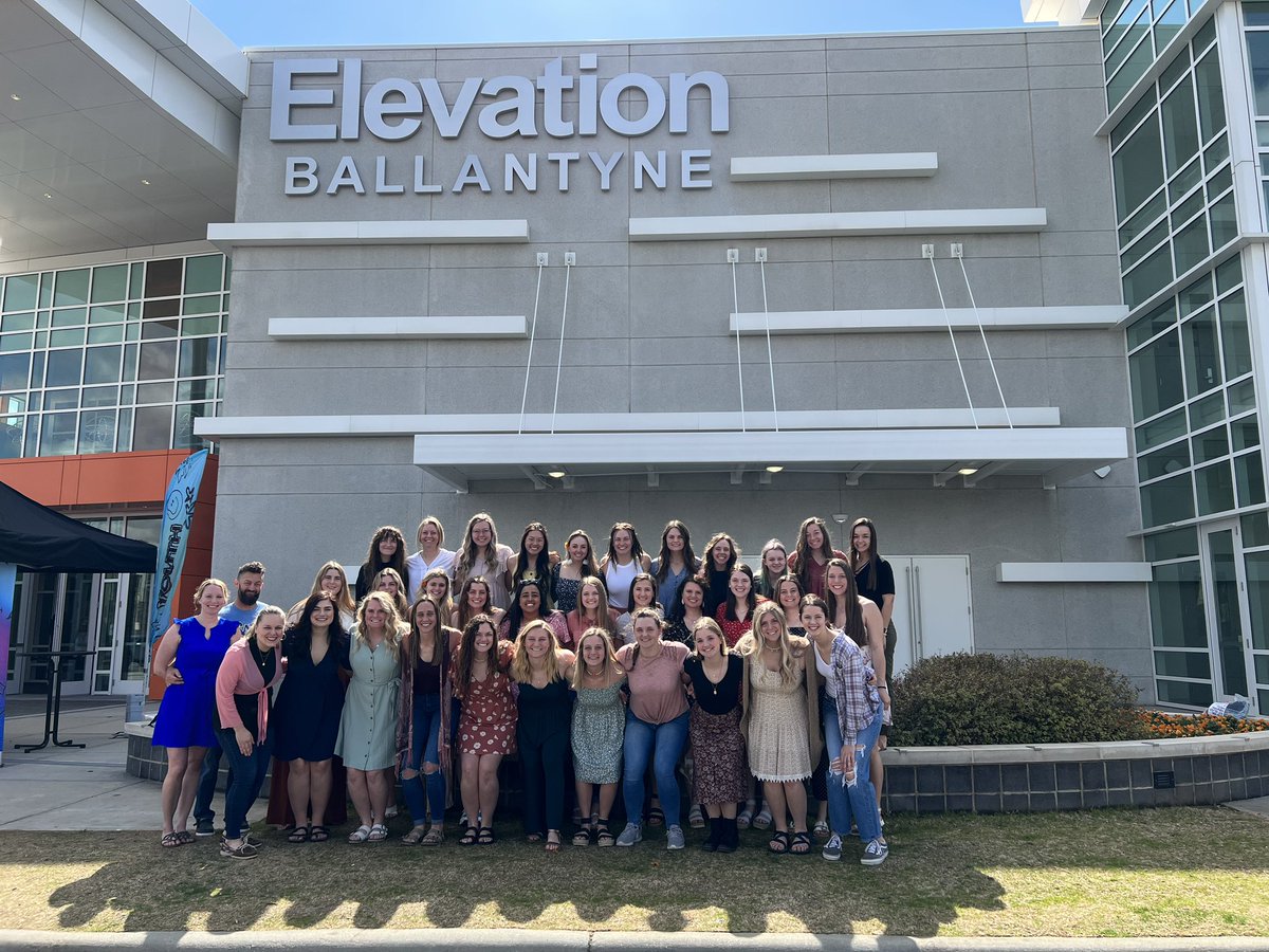 IndWesSoftball's tweet photo. Amazing time of worship and diving in the Word at Elevation in Ballantyne, NC!
Next stop…Florida!
#PlatformUp #All4Him https://t.co/rUC6rdI8Ki