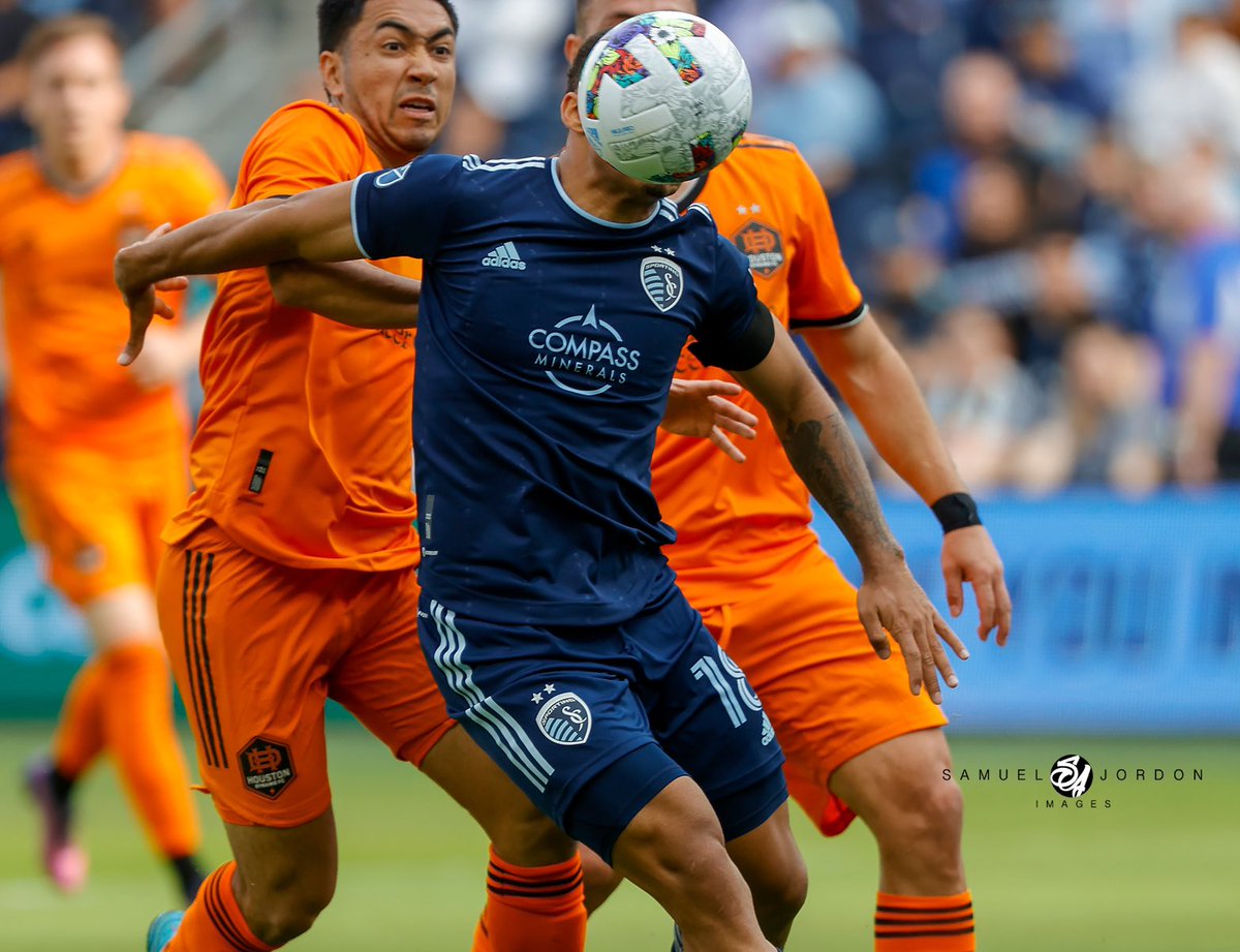 DispatchPostUSA's tweet photo. Yesterday afternoon, @Sportingkc made their Kansas City fans happy as they clinched the win against @houstondynamo 1-0 at Children’s Mercy Park. Photos by: @ImagesJordon
#dispatchpostusa https://t.co/rEaLZGRfxa
