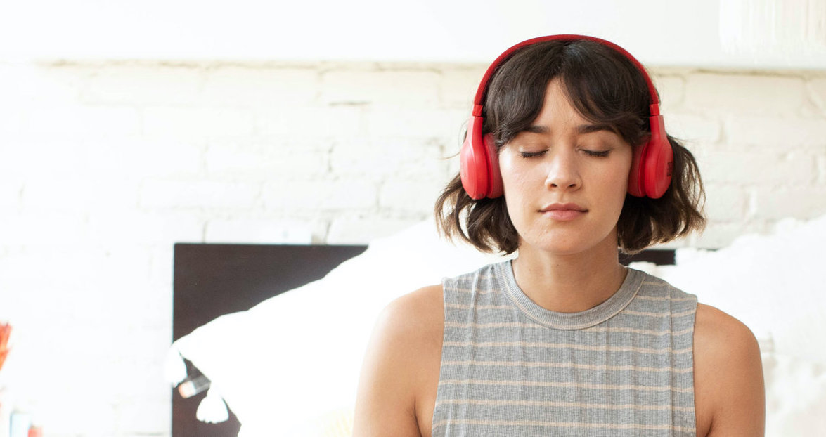 Tomorrow our Monday Morning Modern Meditation theme is: OPTIMISIM
We are now presented with a challenge to our existence on Earth. But it can change. You have the power to live in harmony and be "the change you wish to see in the world.” - Gandhi.
Sign up:
buff.ly/33Ix8EQ