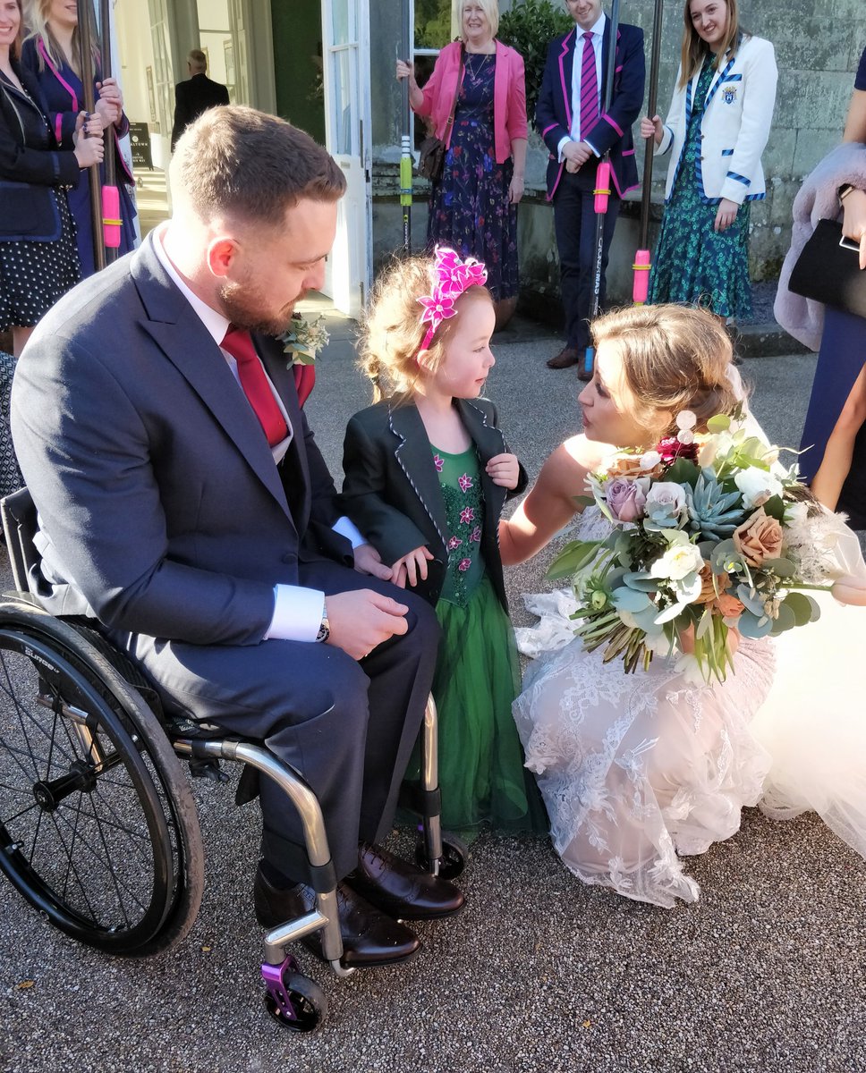 flying_boatman's tweet photo. The Apprentice was most excited by her favourite Paralympian getting married.
Fantastic day had by all.
#magicwheels
@Twickenham_RC
@ParalympicsGB https://t.co/3B2ZtgFc6l