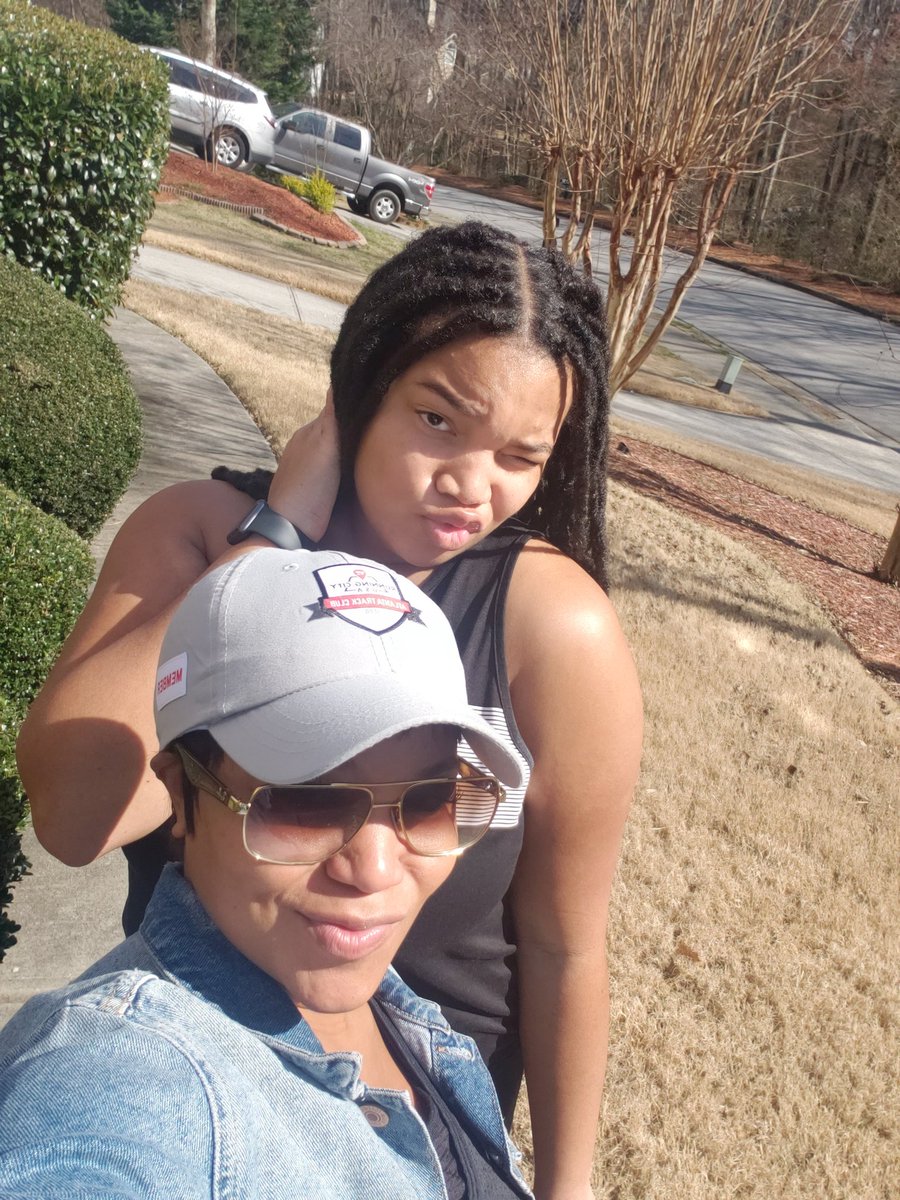 MsBobbiJohnson's tweet photo. Headed to the track to cheer for my babies! #trackandfield  #timetrials https://t.co/2cV6s3P8Sy