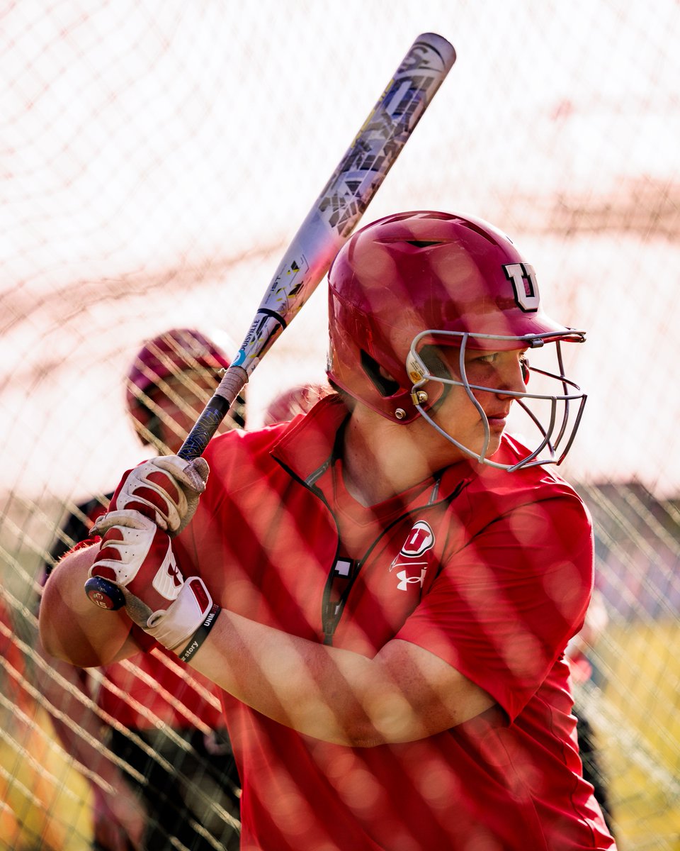 Utah_Softball's tweet photo. .@katie_faulk15 hits her second home run of the weekend and gives us the 8-0 lead‼️

Utes 8 | Seattle 0

#GoUtes /// #Relentless🌊🌊 https://t.co/b1QE7OO6BG