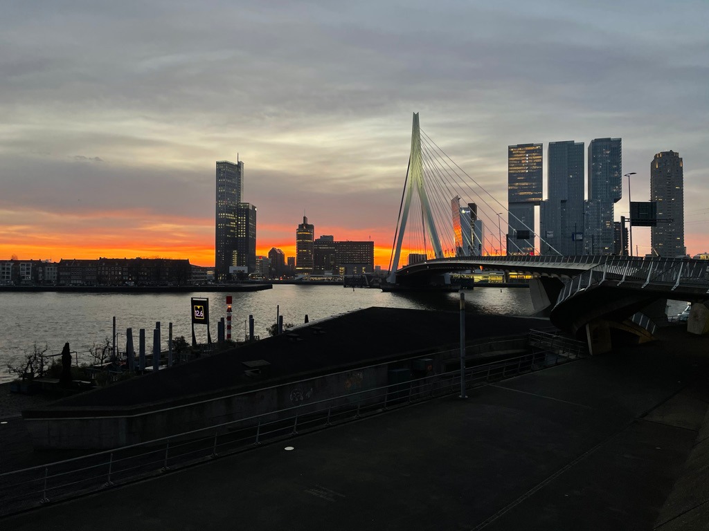 .<a href="/D66Rotterdam/">D66 Rotterdam</a> heeft ook een B1-versie van het verkiezingsprogramma: in begrijpbare/eenvoudige taal➡️ d66.nl/rotterdam/wp-c…