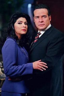 Jaquelevyrroni's tweet photo. Já tivemos Vitória e Heriberto 
Agora queremos  Maria e Estevão
#TriunfoDoAmor
#AMadastra https://t.co/7GUrns2JdY