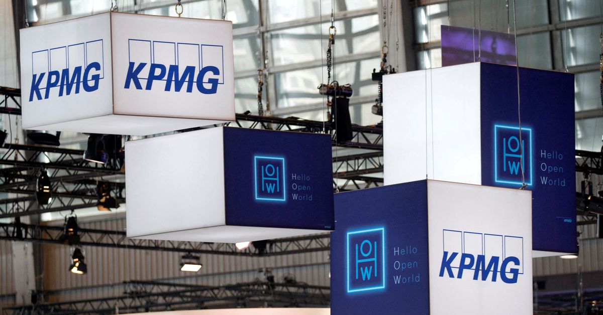 Accounting firms KPMG and PwC to exit Russia reut.rs/3IT5t5Z
