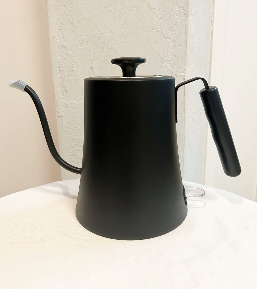 【カフェグッズ】置いてあるだけでオシャレ…!Amazonで見つけた「高見えポット」が便利すぎて手放せない。
https://t.co/nQjIgdxBLS
Amazonで見つけたTDPの「電気ケトル」が、高級感ハンパないんだけど…!モダンなデザインがとっても素敵なんです。これで毎日のコーヒータイムが格上げされました!