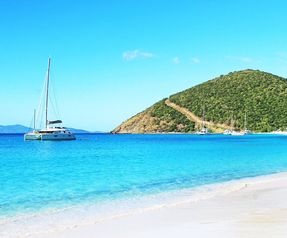 The best of days are spent at White Bay🏝 #WhiteBayVillas

#jostvandyke #britishvirginislands #bvi #soggydollar #islandlife #caribbean #beachlife #beachvibes #caribbeanbeaches #caribbeandestination #dreamvacation #vacation2022
