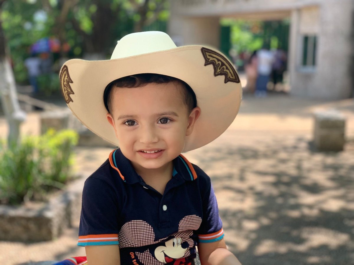 braulioesca's tweet photo. Que les puedo decir #AmorInfinito #BraulioJr♥️ https://t.co/joa05g5336