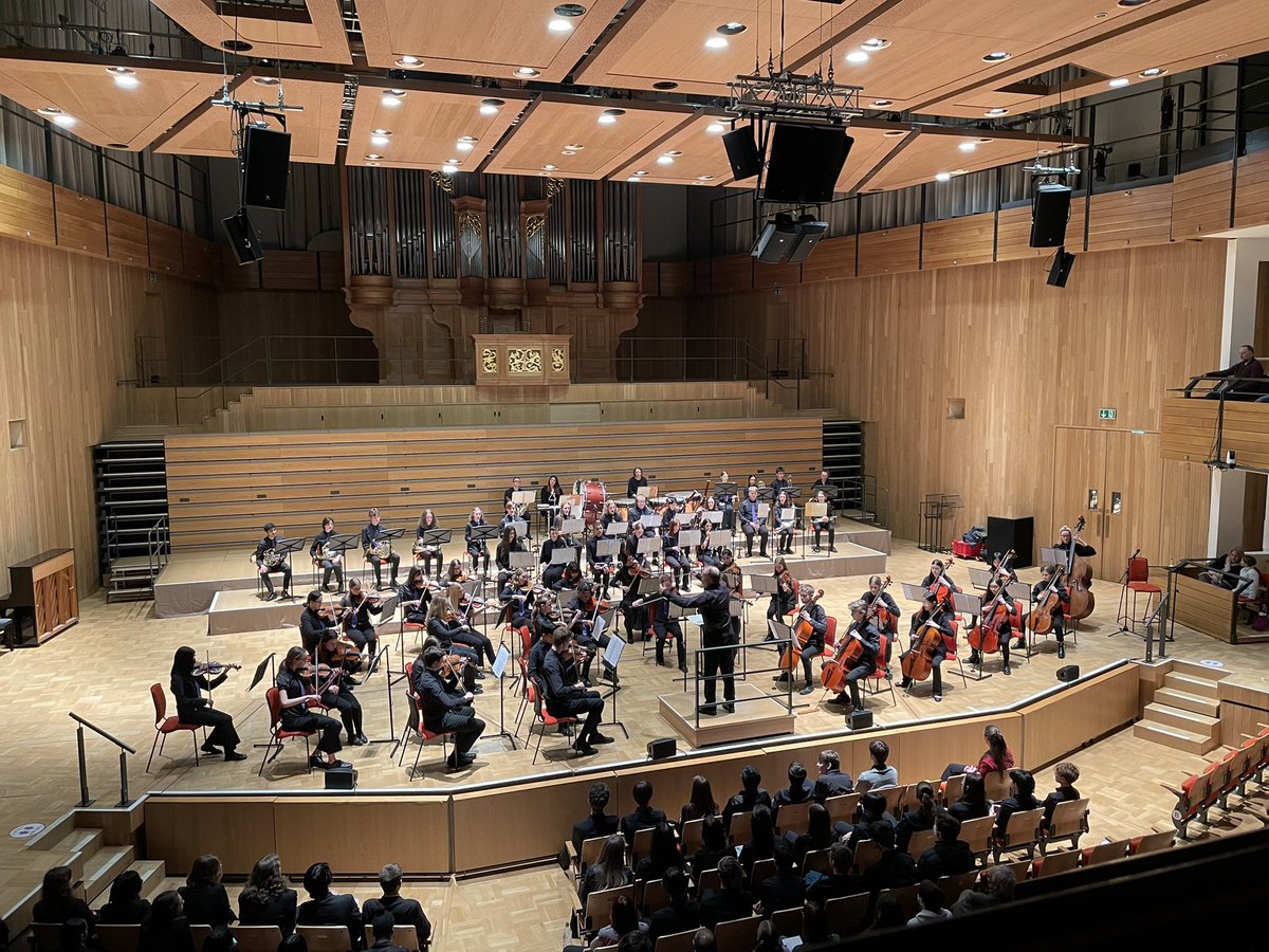 mtdevuk's tweet photo. Also, a fantastic and emotional performance from the Birmingham Schools Symphony Orchestra. So good to see such great talent playing again live. 

@SFE_MS #s4eensembles https://t.co/sndYTUUiyh