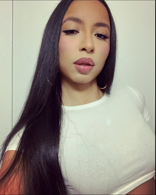 Nina Mari 🤍 tweet media