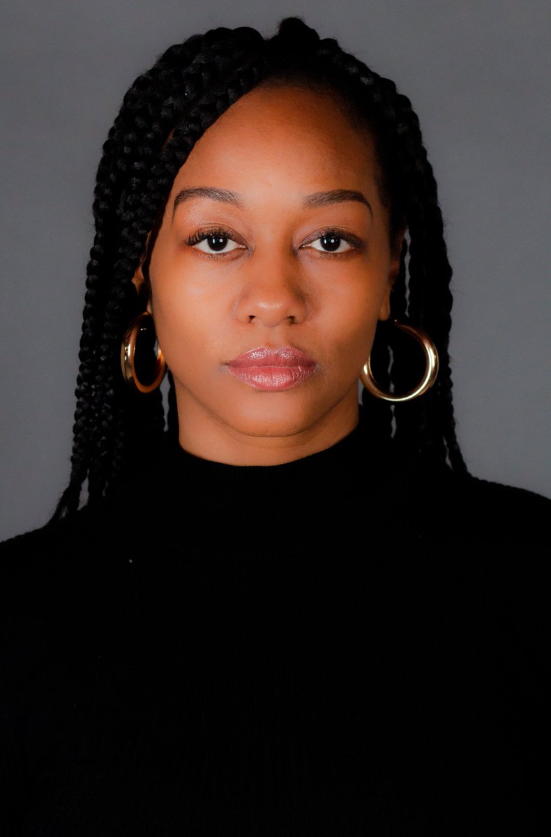ToniTheActress's tweet photo. New theatrical head shots for serious theatrical roles that I receive. 📹🎥
 
#Newheadshot #SAGactor #SAG #SAGactress https://t.co/hdM6KNRVkt