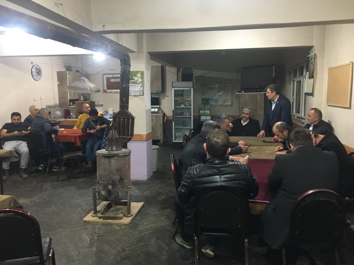 YRefahKarasu's tweet photo. Yeniden refah partisi karasu ilçe başkanlığı paralı mahallesi ziyaretlerimiz https://t.co/GgN62HUkgl