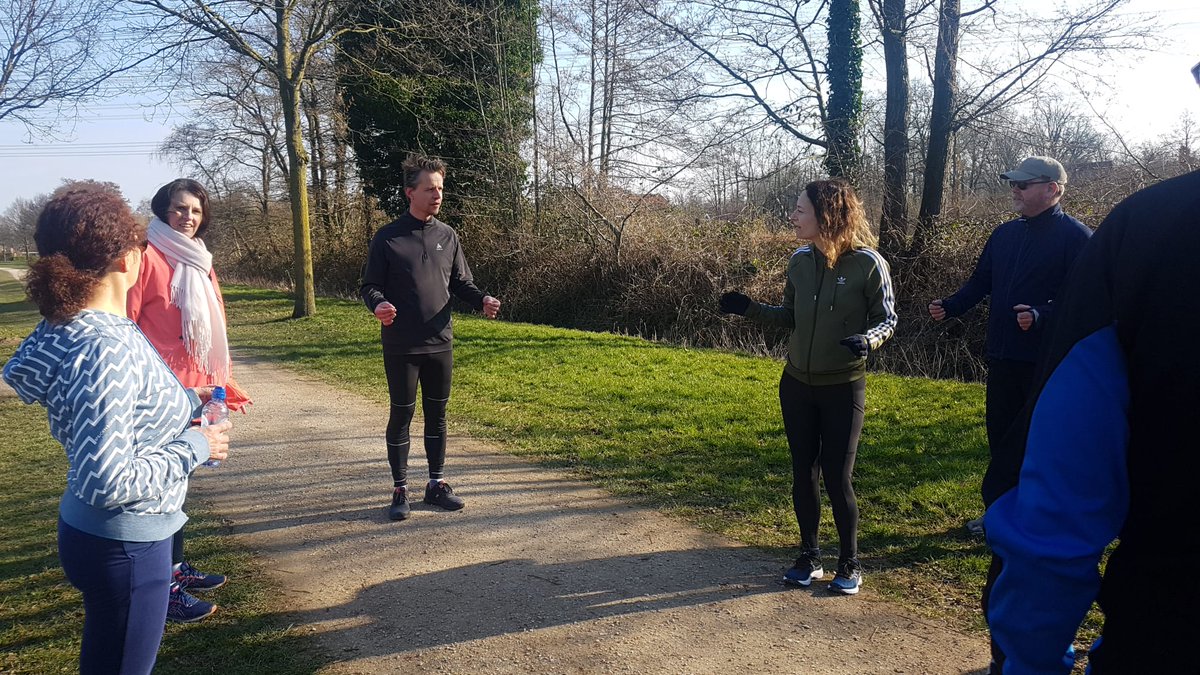 Vandaag hebben wij met een enthousiaste groep Hengeloërs hardgelopen bij waterpark 't Genseler. Het was zo'n succes dat wij dit vaker gaan organiseren.