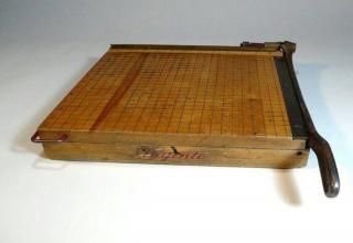 It’s a miracle our generation’s hands are mostly intact with all these fucking finger guillotines everywhere in schools in the 70s and 80s …